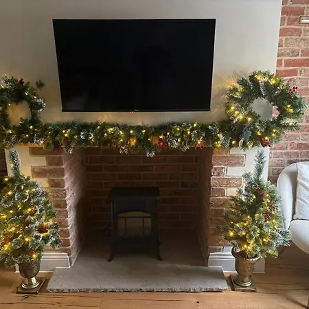 Tilly's Cosy Retreats - Cave