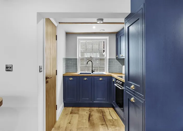 Tilly's Cosy Retreats - Cave * Knaresborough