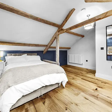 Tilly's Cosy Retreats - Cave Knaresborough