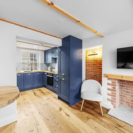 Tilly's Cosy Retreats - Cave בית נופש נארסבורו